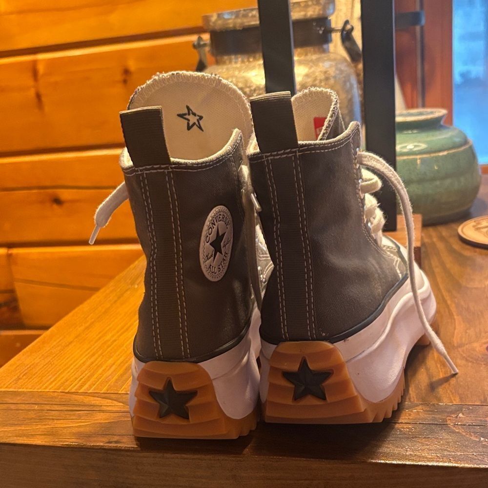 Like NEW 🆕 Converse Olive Green and White High-Top Platform Sneakers - Picture 13 of 14